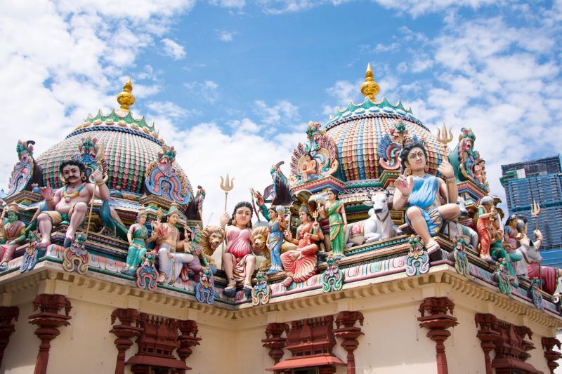 Besides, the culture and history of Singapore is also extremely diverse