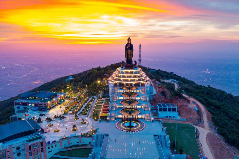 Ba Den Mountain, Tay Ninh Province