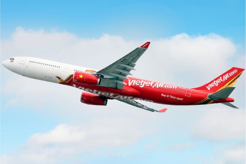 Vietjet Air is a low-cost airline with incentives and promotions suitable for low to mid-income people