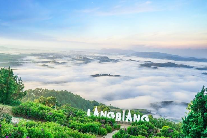 LangBiang Mountain