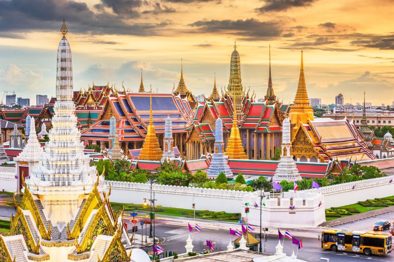 On the occasion of Independence Day September 2, if you want to travel abroad, the Golden Temple land of Thailand is an extremely ideal choice